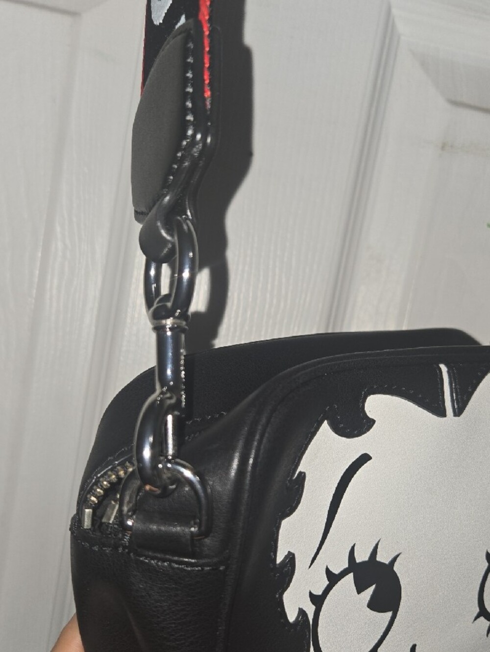 Marc Jacobs Black Strap with Red Trim and White Logo - Picture 6 of 15